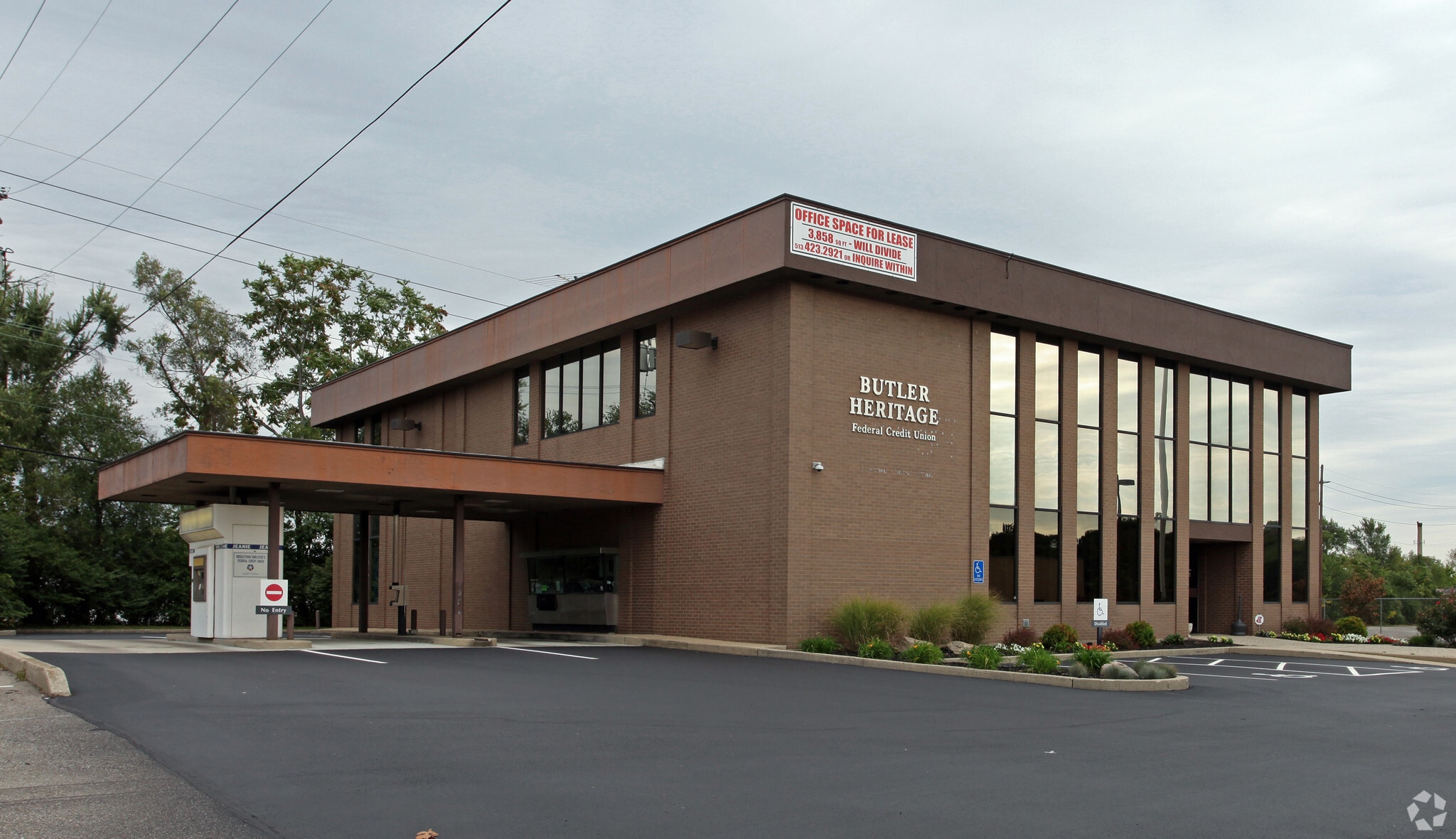 660 N University Blvd, Middletown, OH à vendre Photo du bâtiment- Image 1 de 25