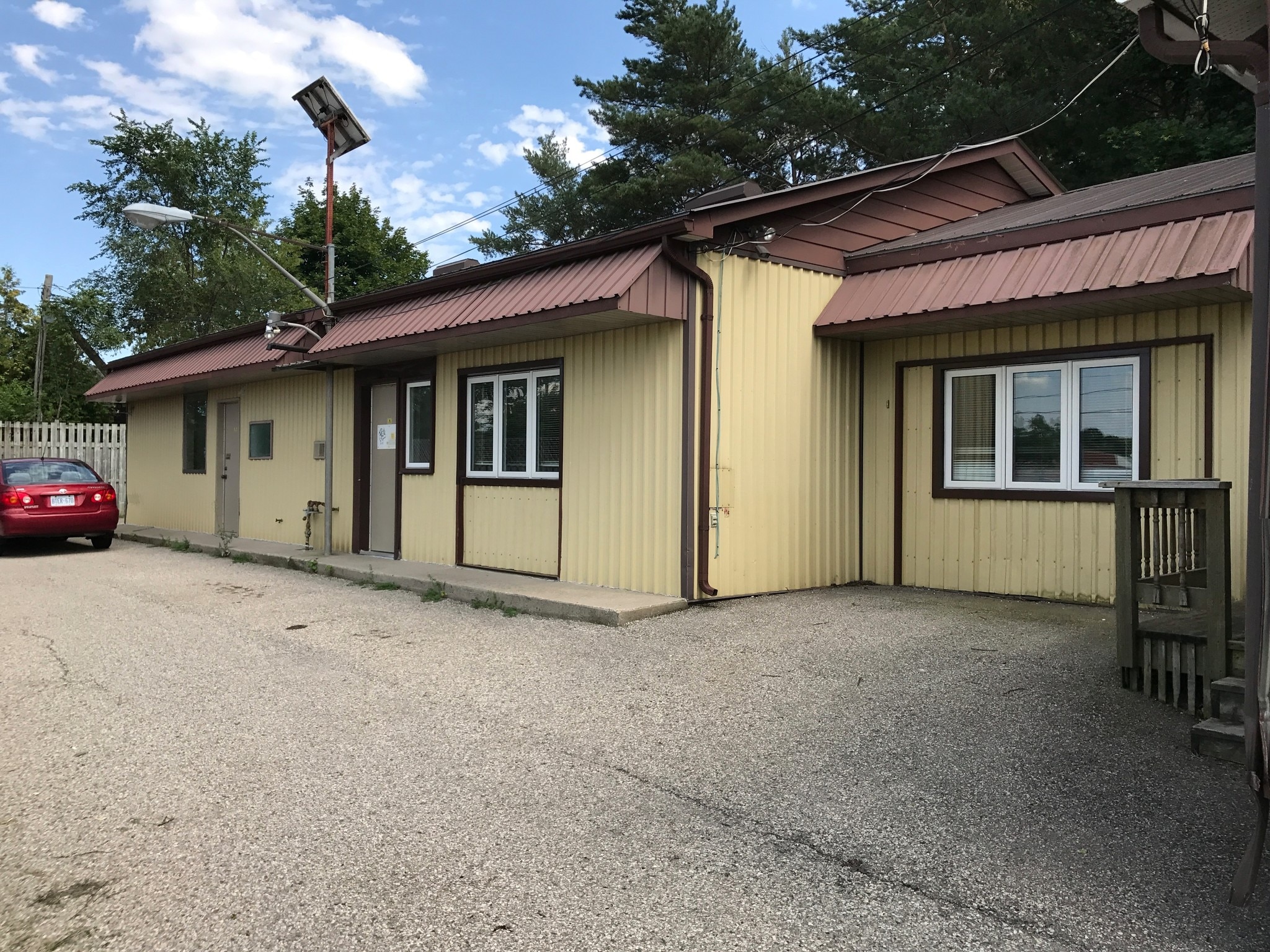 36 Devitt Ave, Waterloo, ON à vendre Photo principale- Image 1 de 1