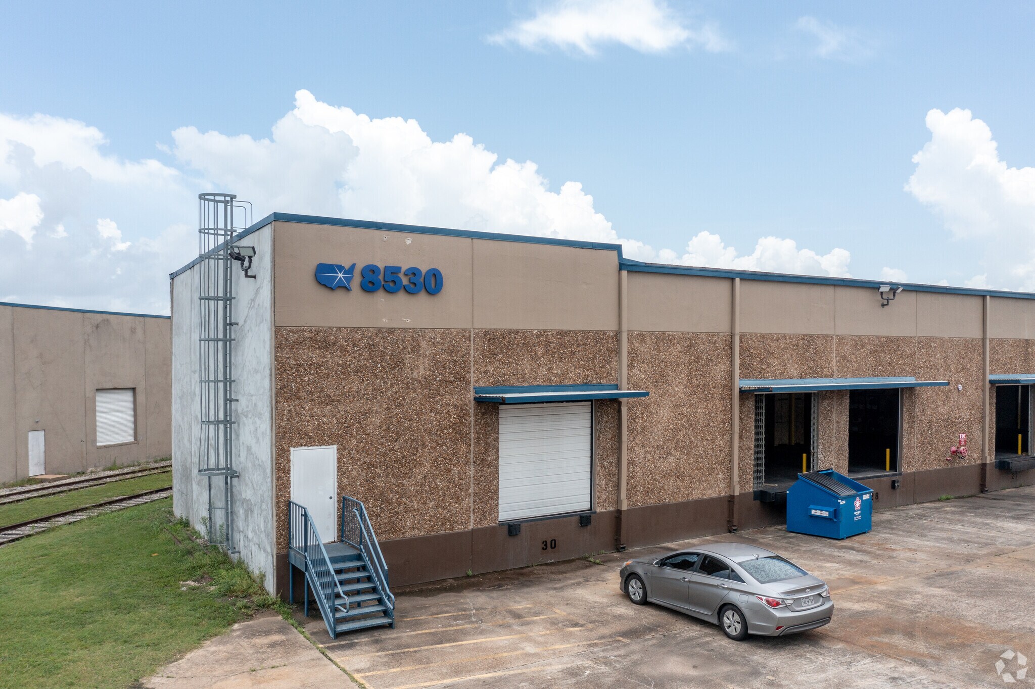 8500 Market St, Houston, TX for lease Primary Photo- Image 1 of 9