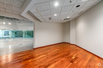 23533 Mercantile Rd, Beachwood, OH à louer Photo intérieure- Image 2 de 4