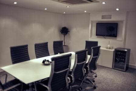 3 Queen St, London for lease Other- Image 1 of 7