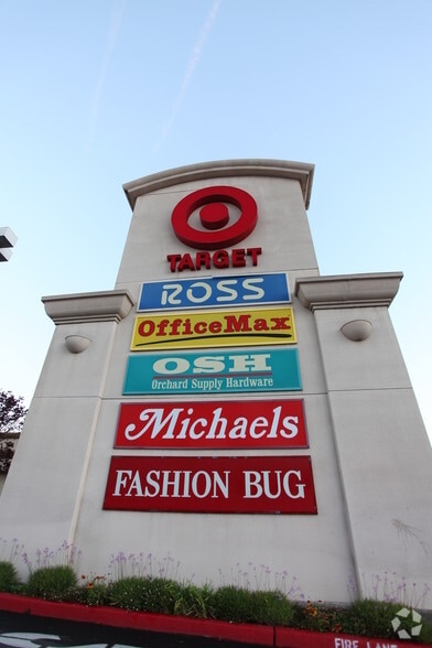 2305 Theater Dr, Paso Robles, CA for lease - Building Photo - Image 3 of 11