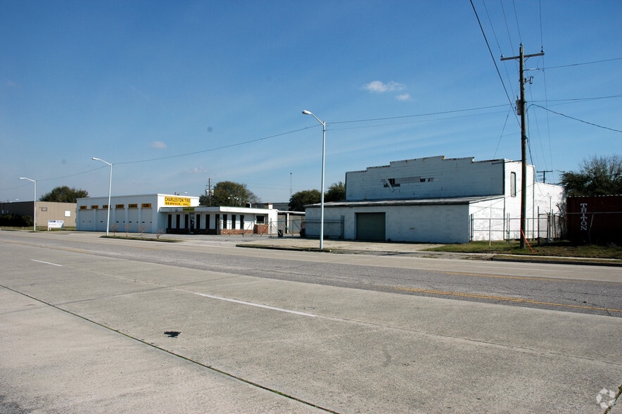 2940 Rivers Ave, North Charleston, SC à louer - Photo du bâtiment - Image 2 de 8