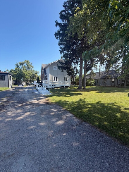 4058 State St, Saginaw, MI for sale - Building Photo - Image 1 of 12