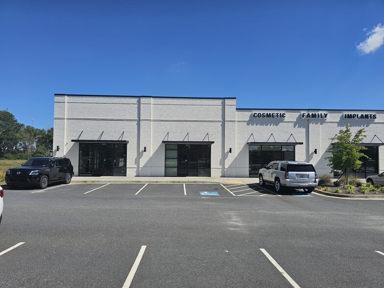 2112 Old 41 Hwy, Kennesaw, GA for lease - Building Photo - Image 2 of 15