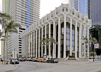 Plus de détails pour 1201 Brickell Ave, Miami, FL - Bureau, Commerce de détail à louer