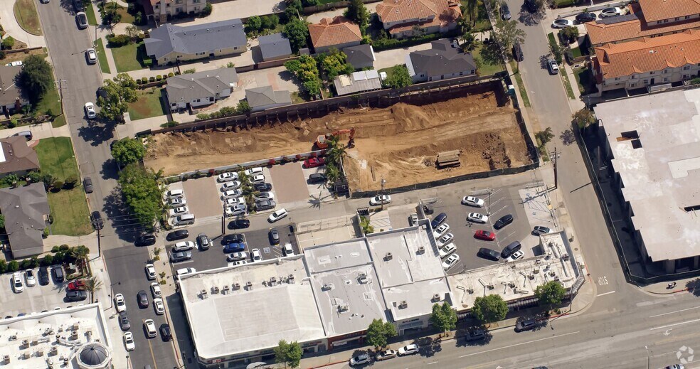 300 E Valley Blvd, San Gabriel, CA à louer - Aérien - Image 3 de 14