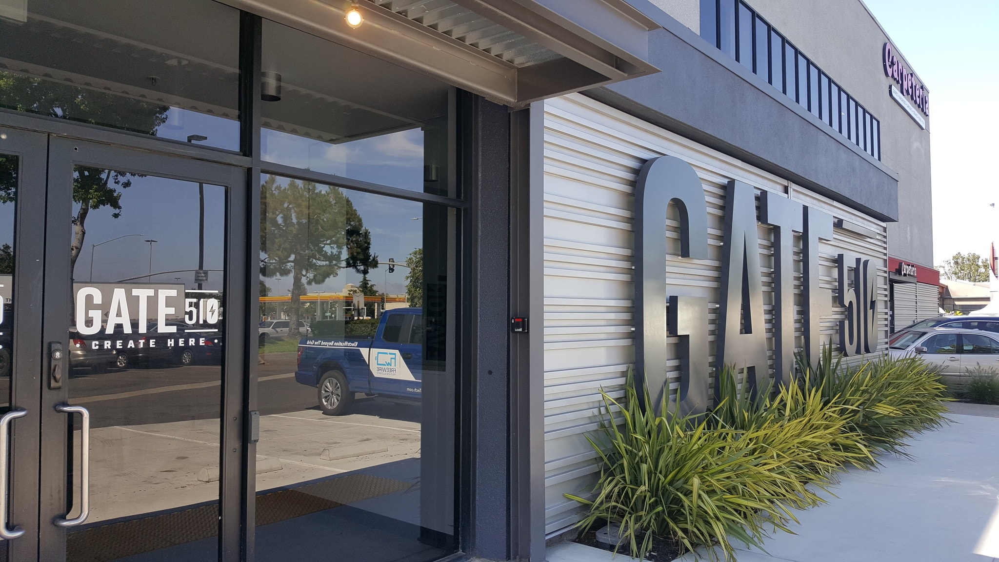 1933 Davis St, San Leandro, CA for lease Building Photo- Image 1 of 30