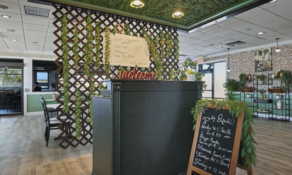 1122 Hebron Rd, Heath, OH à vendre - Vidéo sur l’inscription commerciale - Image 2 de 64