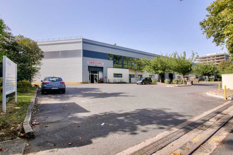 Flex in Le Blanc-Mesnil for lease Building Photo- Image 1 of 9