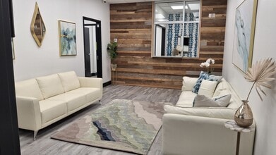 320 Racetrack Rd NW, Fort Walton Beach, FL à louer Photo intérieure- Image 1 de 11