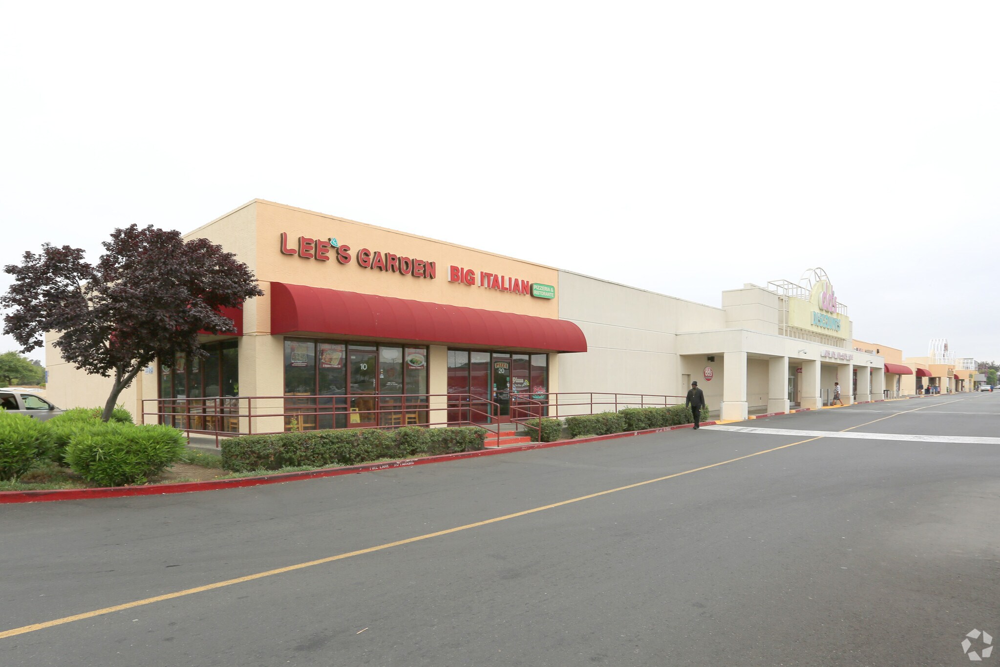 3355-3375 Sonoma Blvd, Vallejo, CA à louer Photo du bâtiment- Image 1 de 9