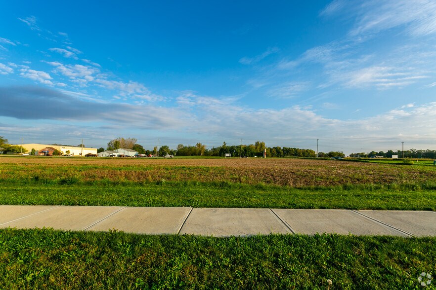 W 176th St, Westfield, IN à louer - Photo du bâtiment - Image 2 de 3