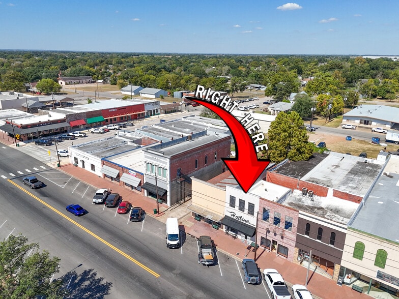 1116 Austin St, Hempstead, TX for sale - Building Photo - Image 2 of 30