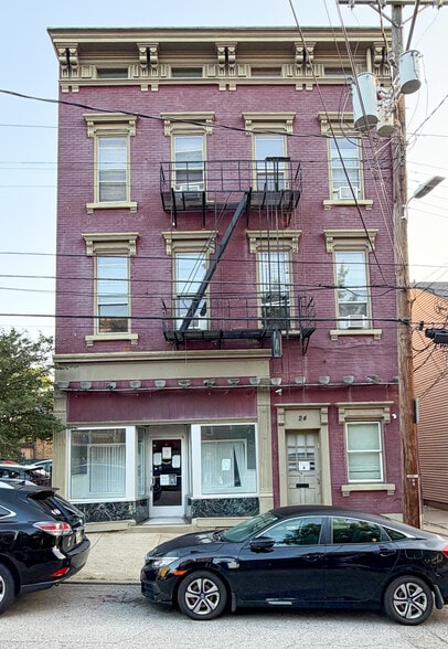 24 E University Ave, Cincinnati, OH for sale - Building Photo - Image 2 of 64