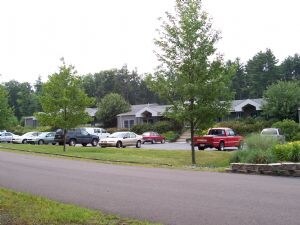 10 Buist Rd, Milford, PA à louer - Photo du bâtiment - Image 2 de 4