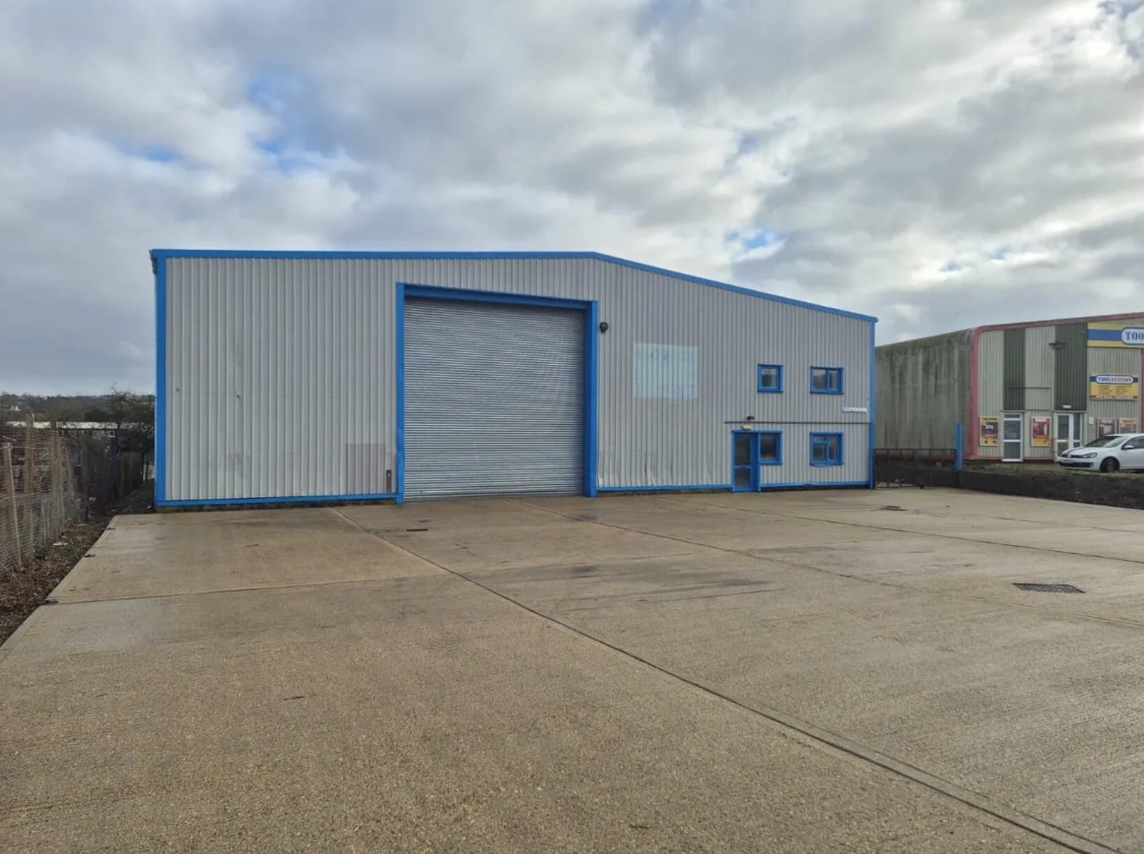 27 Manners Vw, Carisbrooke for sale Building Photo- Image 1 of 3