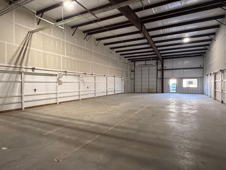 4210 S Classen Blvd, Norman, OK à louer - Photo principale - Image 1 de 5