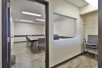 1750-1824 Boul Le Corbusier, Laval, QC for lease Interior Photo- Image 2 of 9