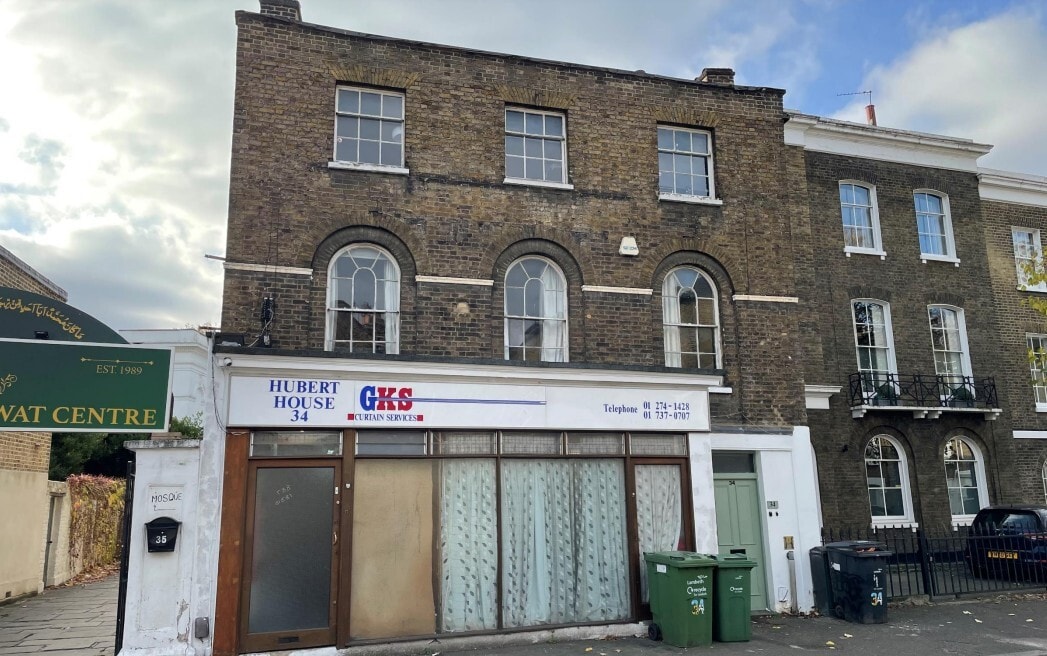 34 Stockwell Green, London for sale Building Photo- Image 1 of 3