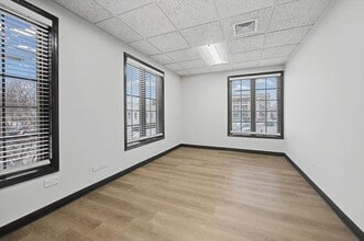 50 Ela St, Barrington, IL for lease Interior Photo- Image 2 of 5