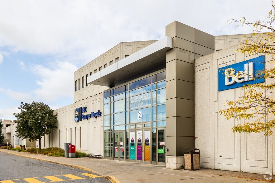 3000-3300 Boul Laframboise, Saint-Hyacinthe, QC à louer - Photo principale - Image 1 de 4