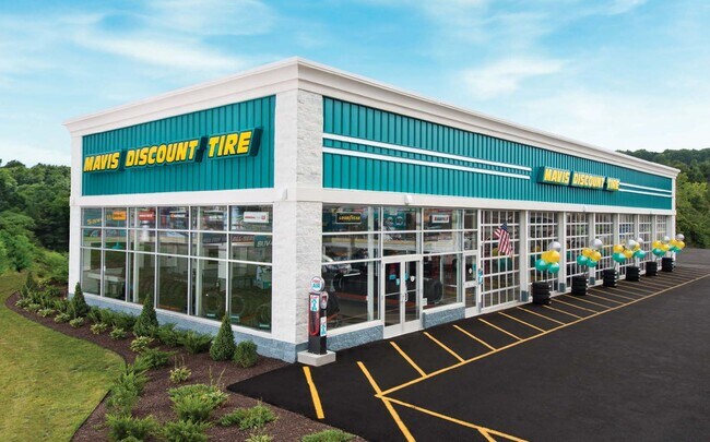 More details for 525 Kimberton Dr, Phoenixville, PA - Retail for Sale