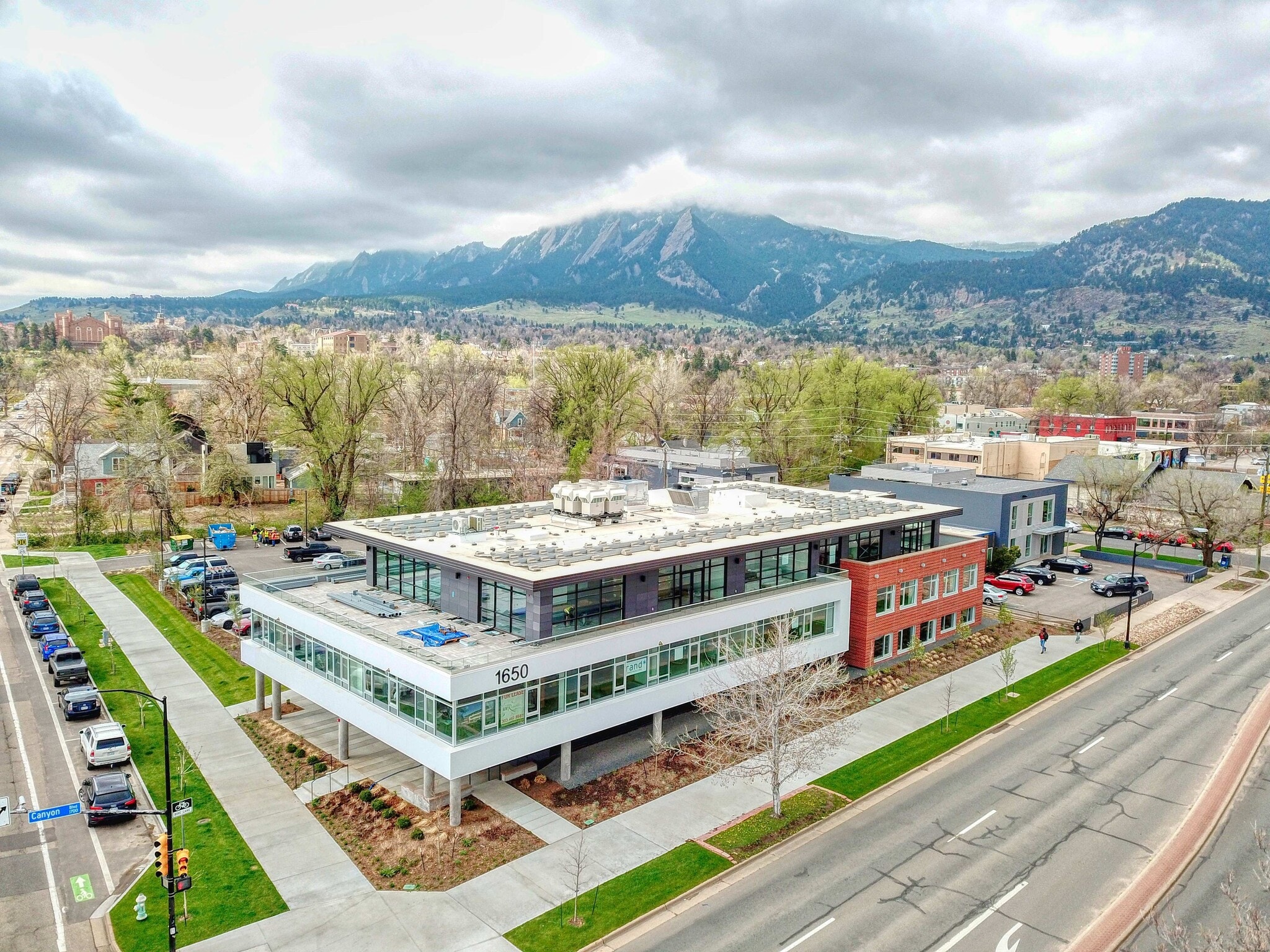 1650 Canyon Blvd, Boulder, CO for lease Building Photo- Image 1 of 3