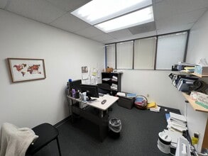 6650 S Vine St, Centennial, CO for lease Interior Photo- Image 1 of 3