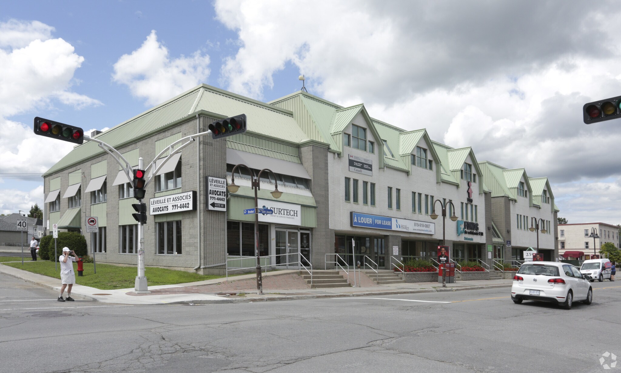 255-257 Boul Saint-Joseph, Gatineau, QC for lease Building Photo- Image 1 of 6