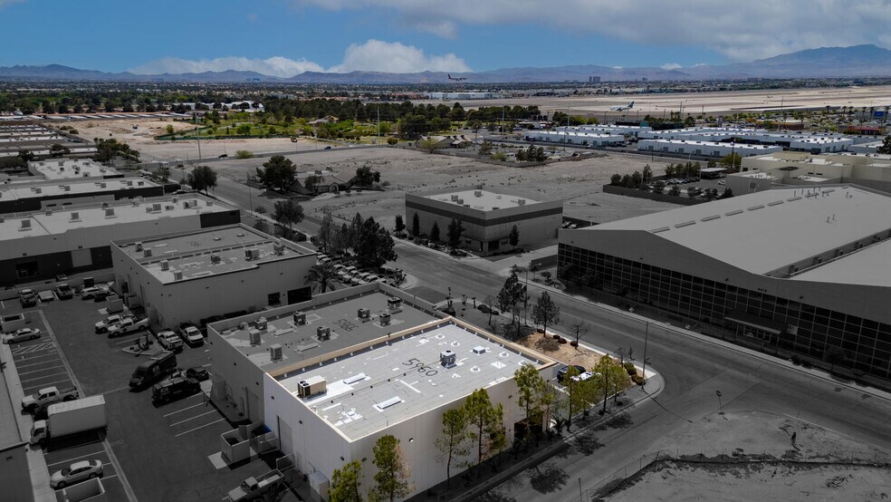 5960 Topaz St, Las Vegas, NV for sale - Building Photo - Image 1 of 1
