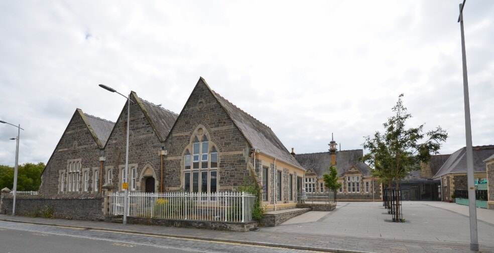Alexandra Rd, Aberystwyth à louer - Photo du bâtiment - Image 1 de 1