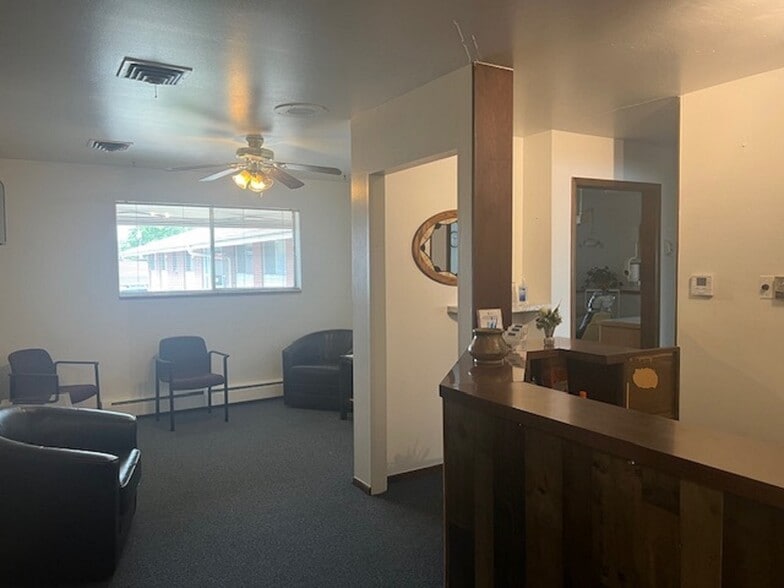 5025-5039 S Federal Blvd, Englewood, CO for lease - Building Photo - Image 2 of 15