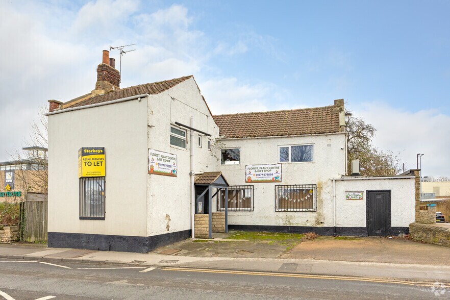 14 Hill Top, Knottingley à louer - Photo du bâtiment - Image 2 de 3
