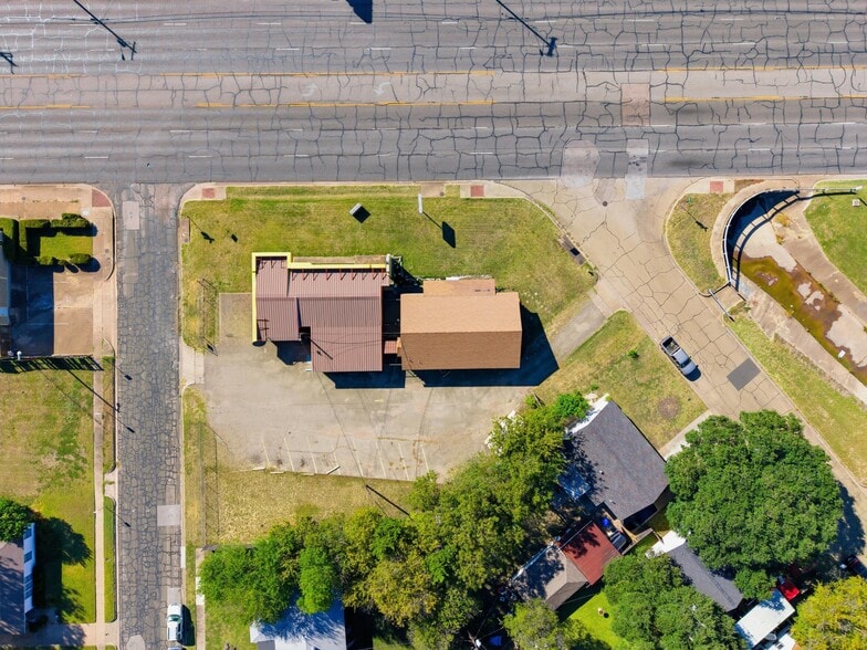 901 N Valley Mills Dr, Waco, TX for lease - Aerial - Image 2 of 5