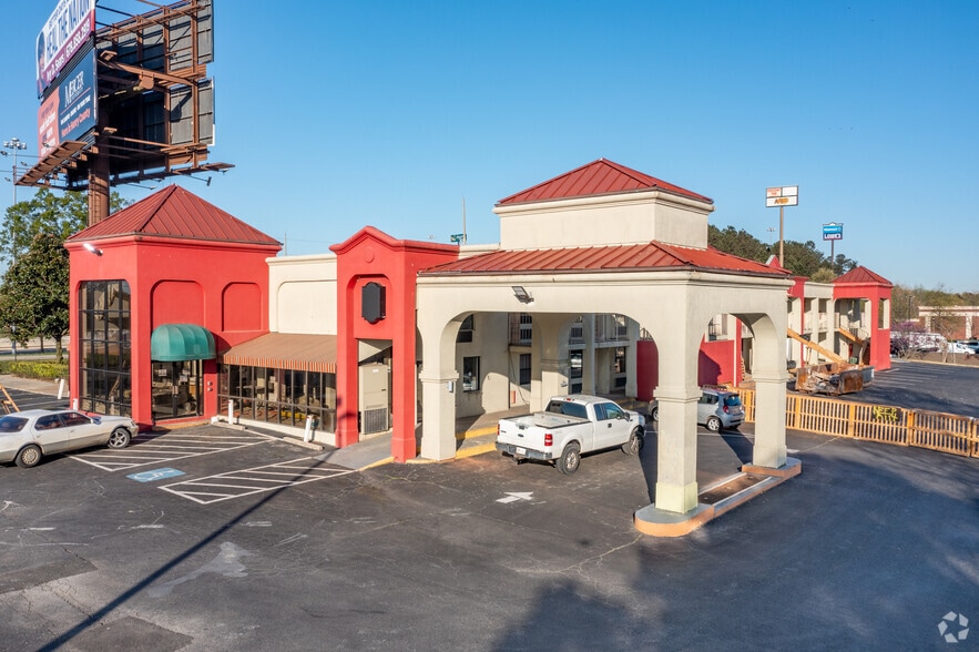133 Willow Ln, McDonough, GA for lease - Primary Photo - Image 3 of 16