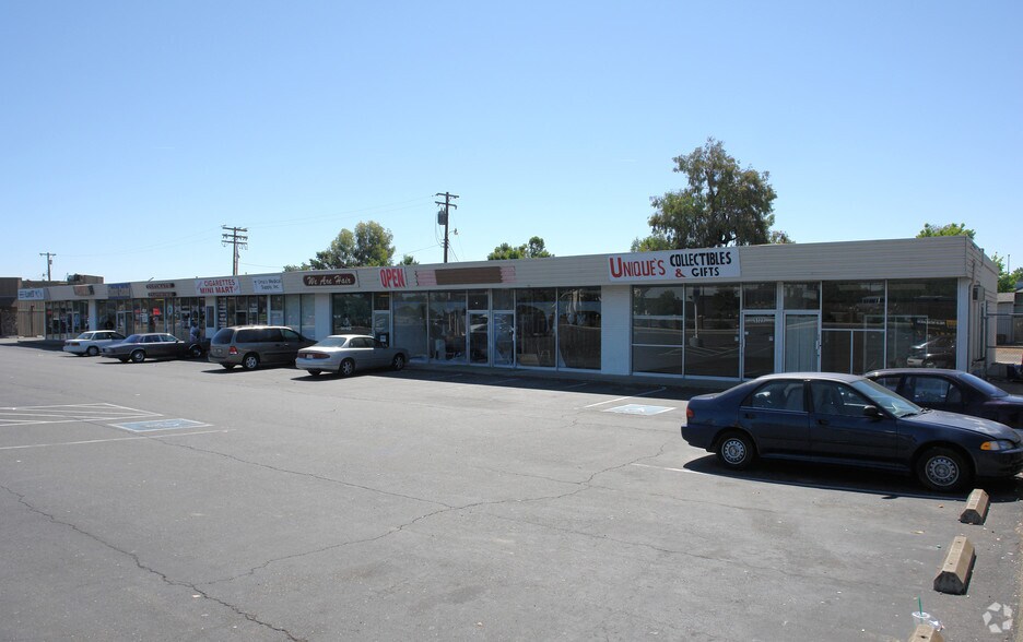 5322-5338 Auburn Blvd, Sacramento, CA à vendre - Photo principale - Image 1 de 2