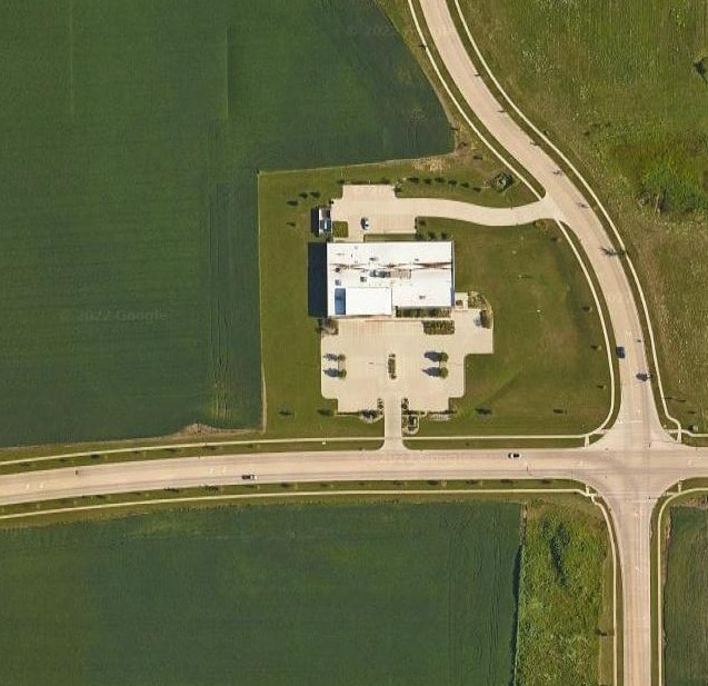 1002 Interstate Dr, Champaign, IL à louer Photo principale- Image 1 de 6