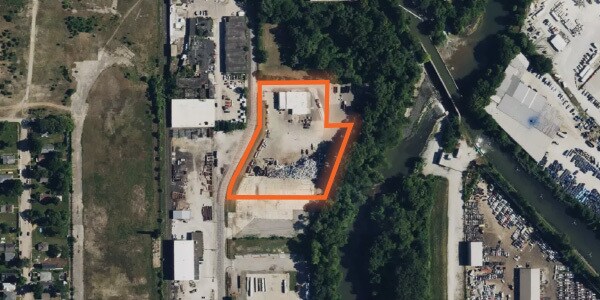 2235 Montcalm St, Indianapolis, IN à vendre - Photo du bâtiment - Image 1 de 1