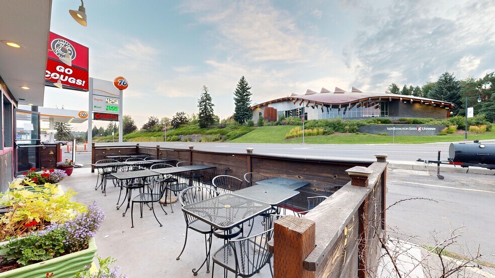 1005 E Main St, Pullman, WA à vendre - Photo du bâtiment - Image 2 de 16