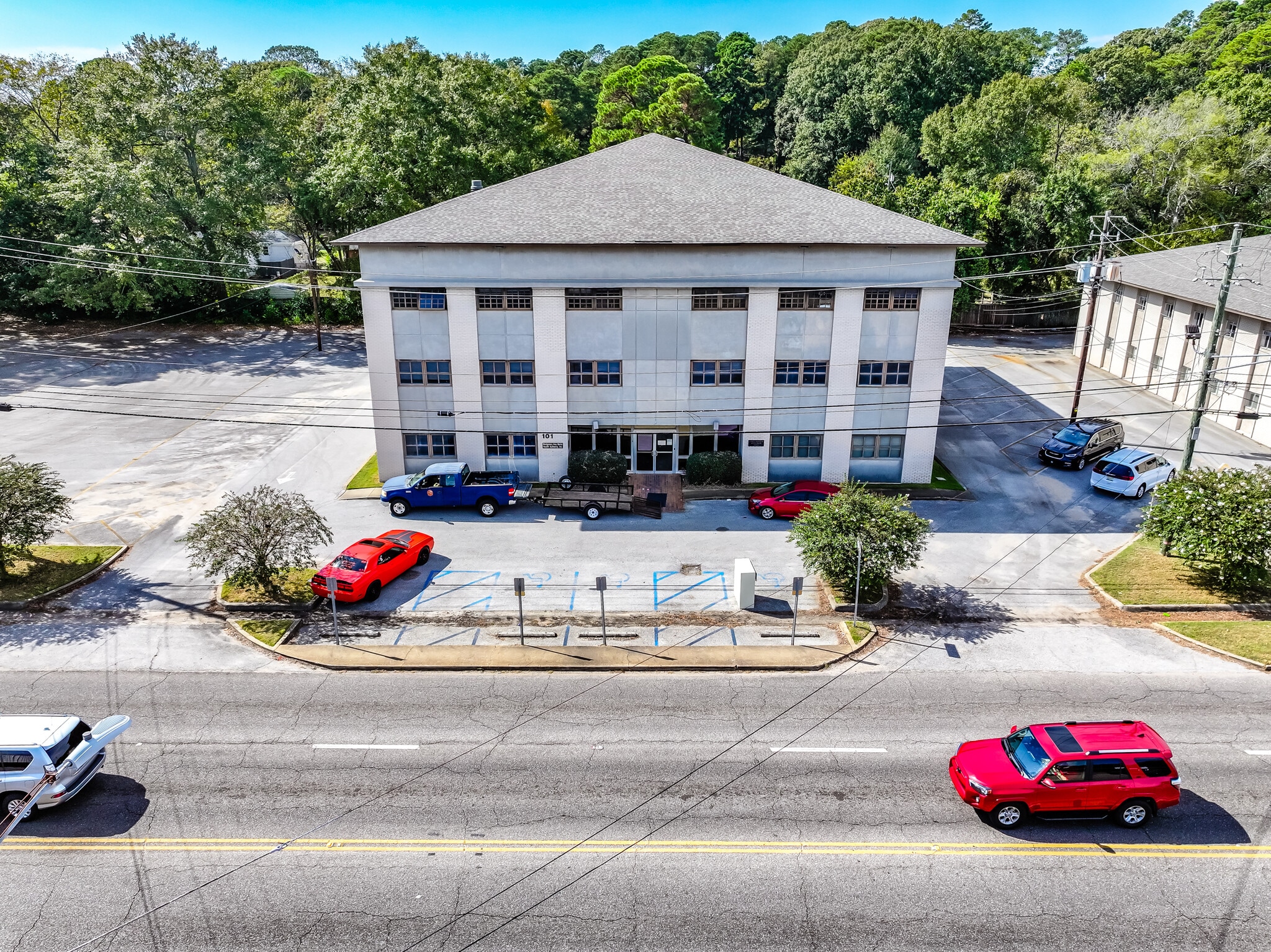 101 Coliseum Blvd, Montgomery, AL à vendre Photo du bâtiment- Image 1 de 12