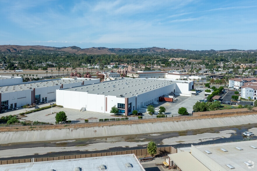 15181 Fairfield Ranch Rd, Chino Hills, CA for lease - Aerial - Image 2 of 4