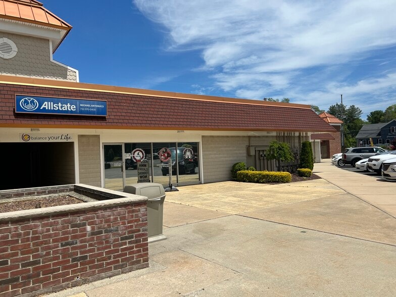 479 Rt 79, Morganville, NJ for lease - Building Photo - Image 2 of 9