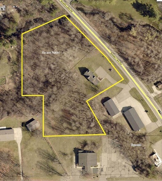 14615 Beadle Lake Rd, Battle Creek, MI à vendre - Photo du bâtiment - Image 2 de 7