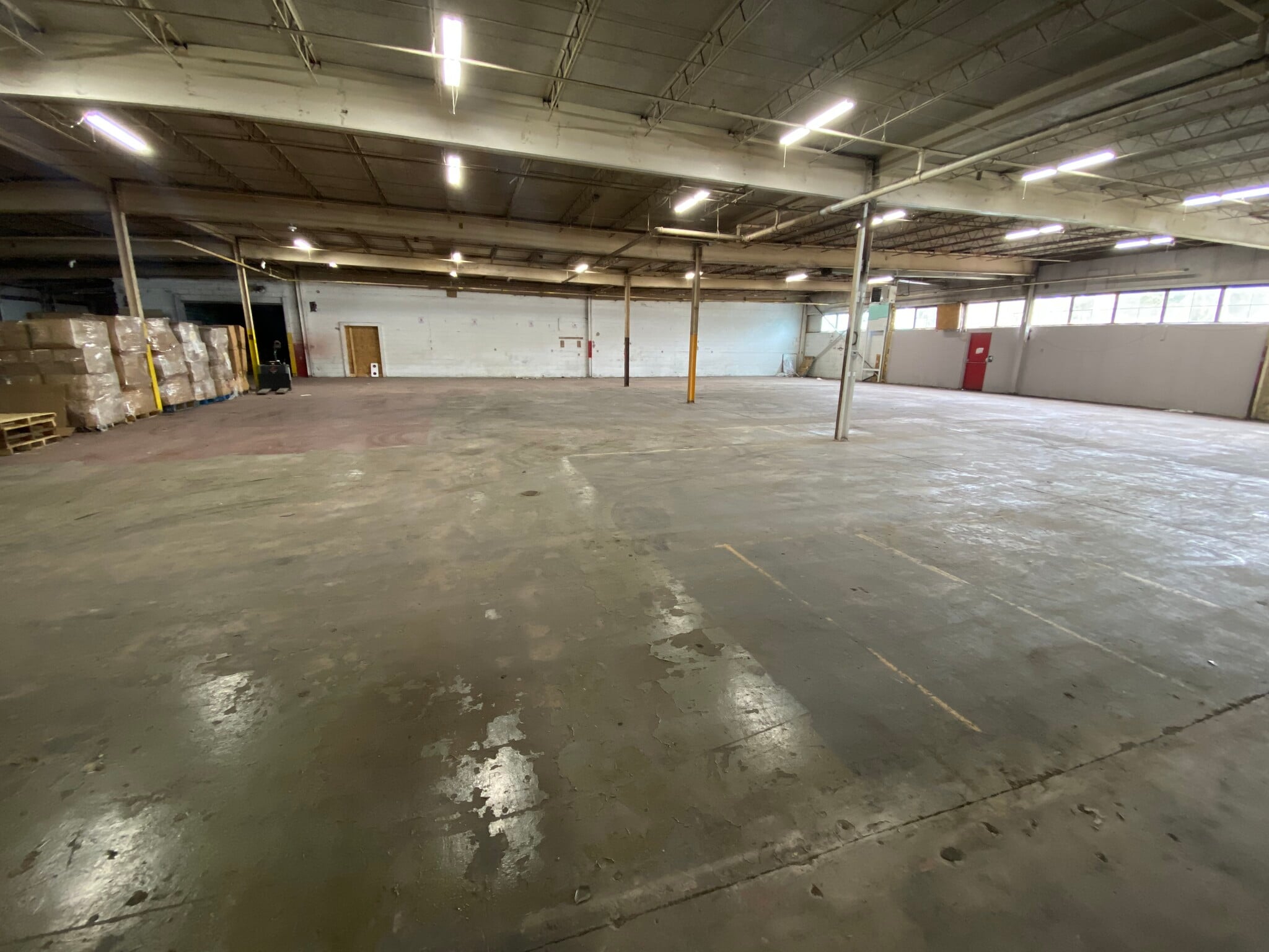 899 Maple St, Lock Haven, PA à louer Photo principale- Image 1 de 27