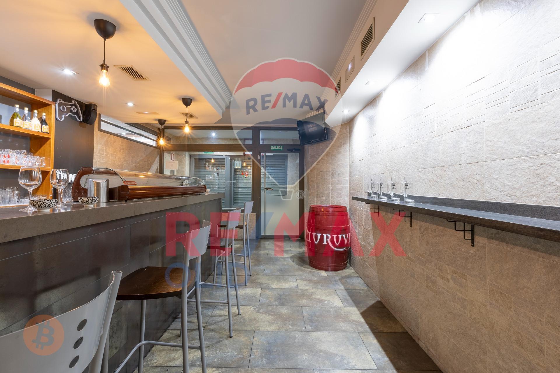 Retail in Valladolid, Valladolid for lease Interior Photo- Image 1 of 30