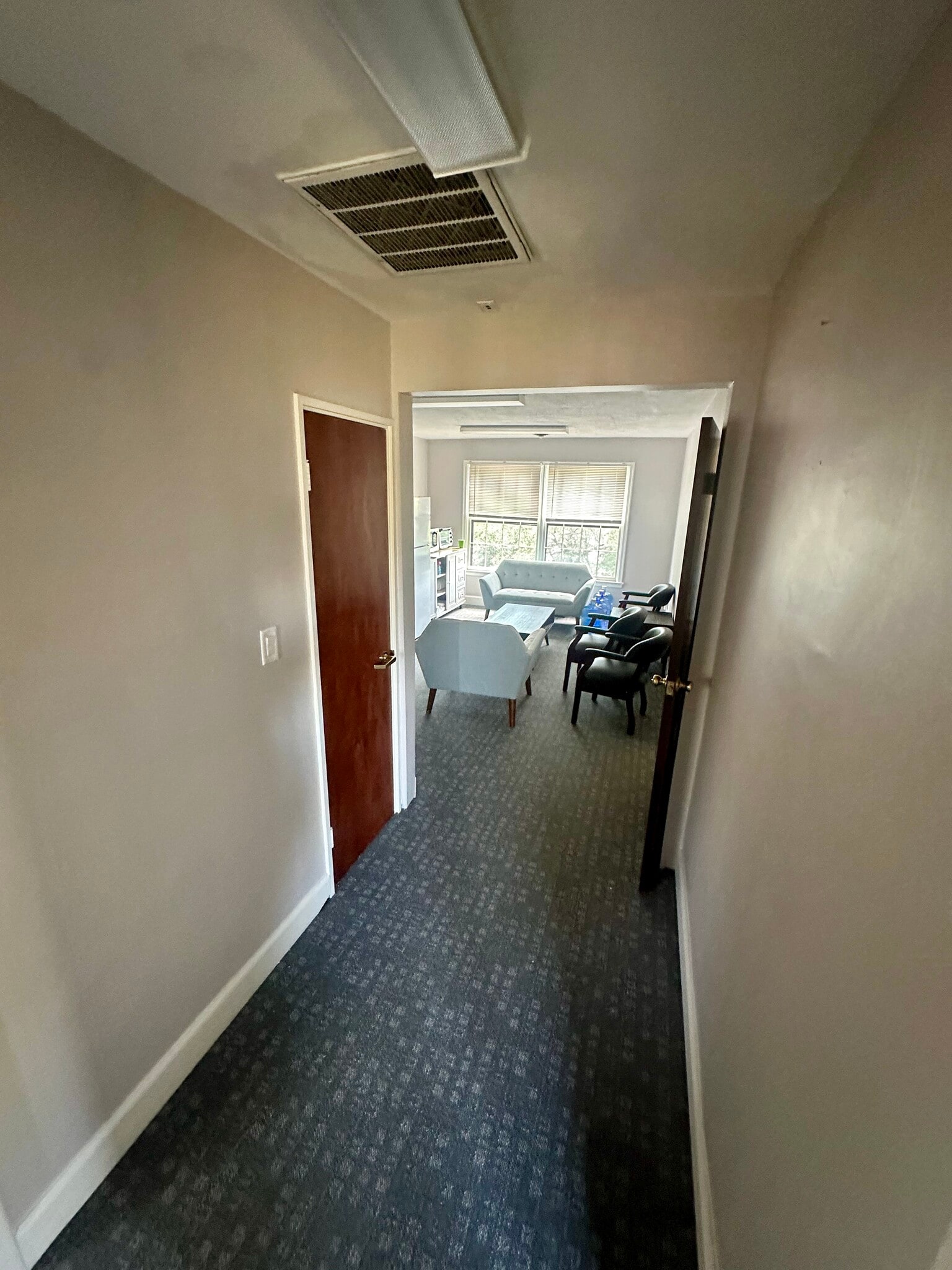 1231 Delaware Ave, Buffalo, NY à louer Photo intérieure- Image 1 de 10