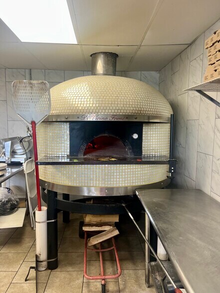 609 Mill St, New Lexington, OH à vendre - Photo intérieure - Image 3 de 91