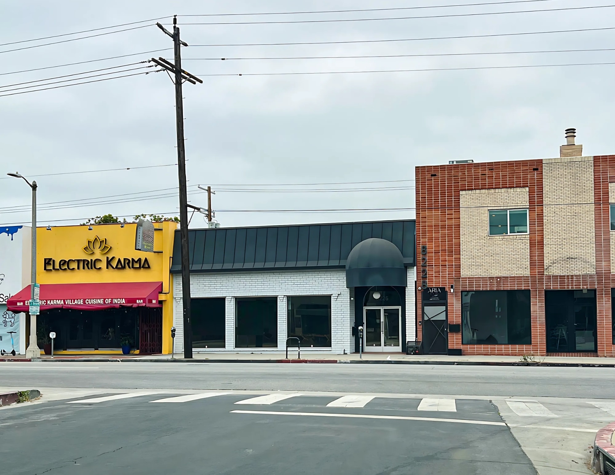 8226 W 3rd St, Los Angeles, CA for lease Building Photo- Image 1 of 13