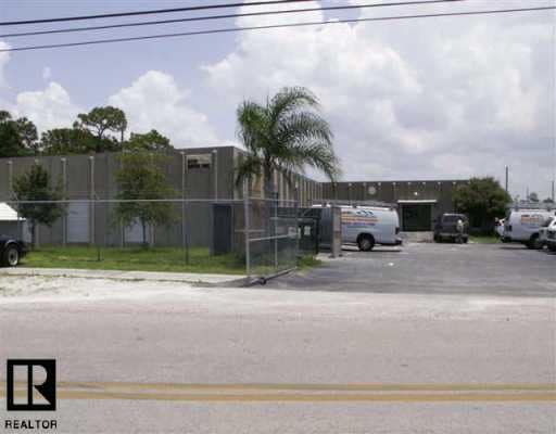 904 Anclote Rd, Tarpon Springs, FL for sale - Building Photo - Image 2 of 16